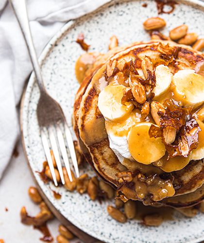 peanut butter banana pancakes