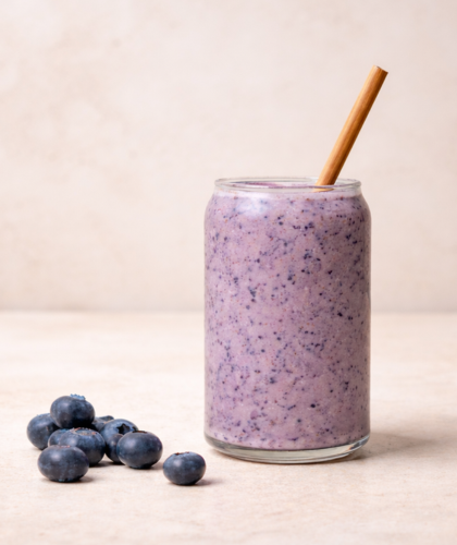 blueberry & almond smoothie